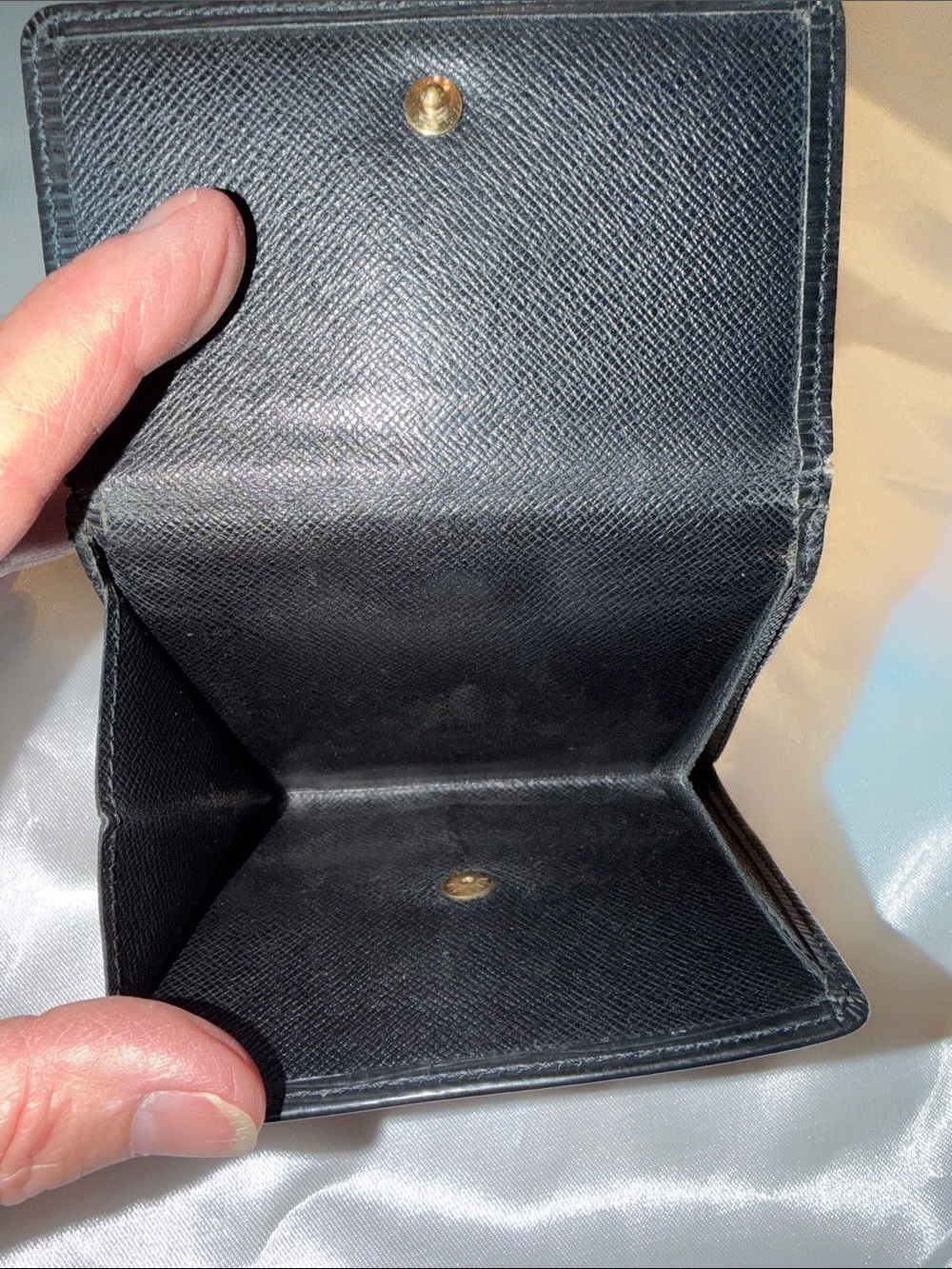 Louis Vuitton Auth Vintage Black Epi Elise Compact Snap Wallet w COA - Picture 8 of 17